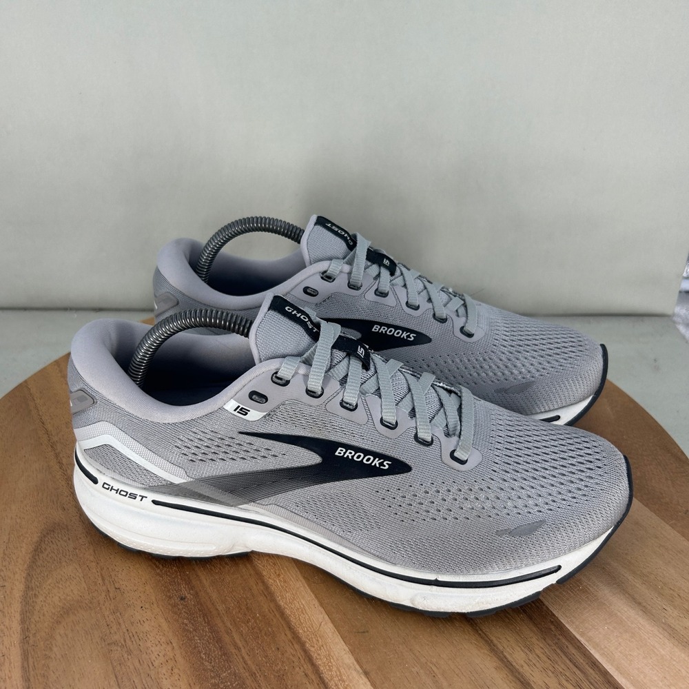 Brooks Ghost 15 Mens Running Shoes Grey Black 1103932E098 Size 8.5 Wide 2E